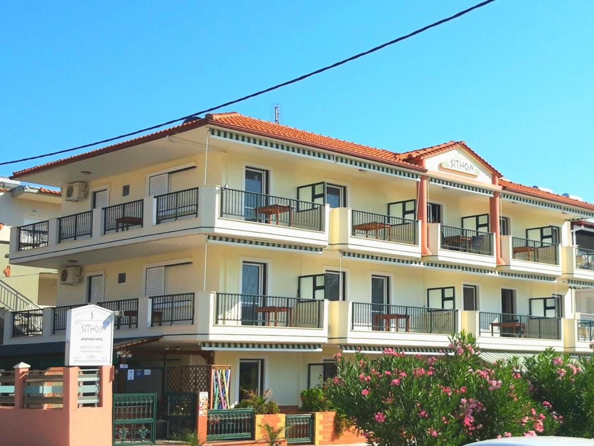 Apartmenthotel Sithon Сарті Екстер'єр фото