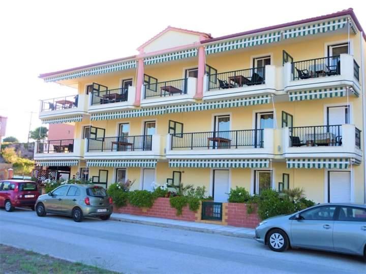 Apartmenthotel Sithon Сарті Екстер'єр фото