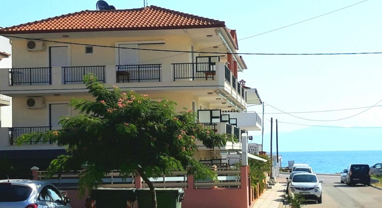 Apartmenthotel Sithon Сарті Екстер'єр фото
