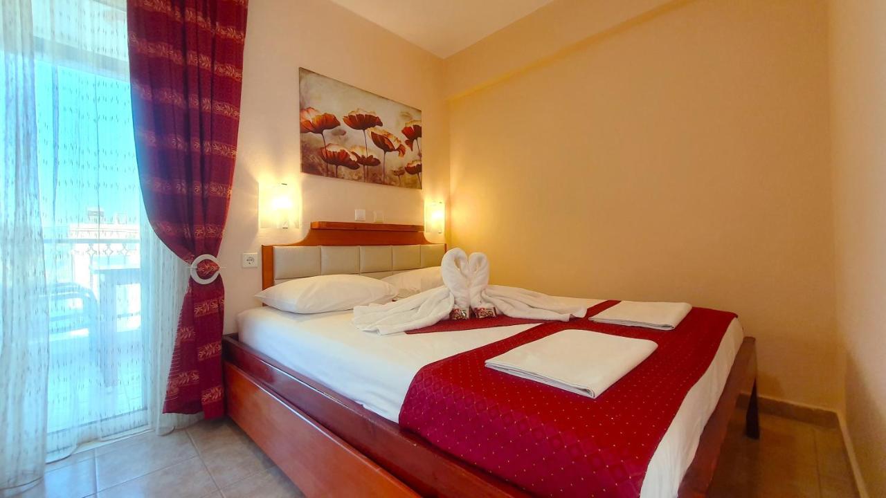 Apartmenthotel Sithon Сарті Екстер'єр фото